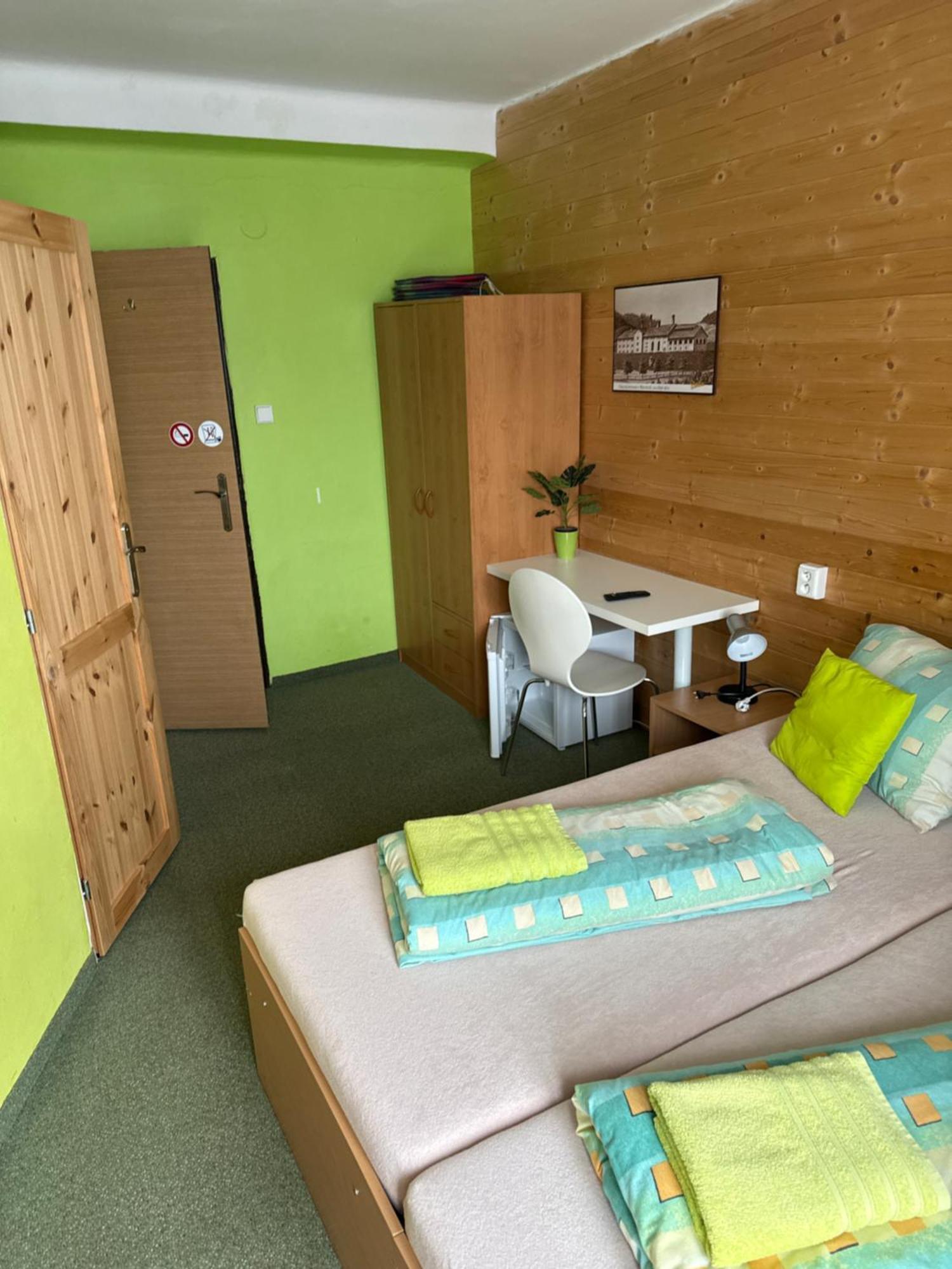 Hotel Zatisi Janske Lazne Room photo