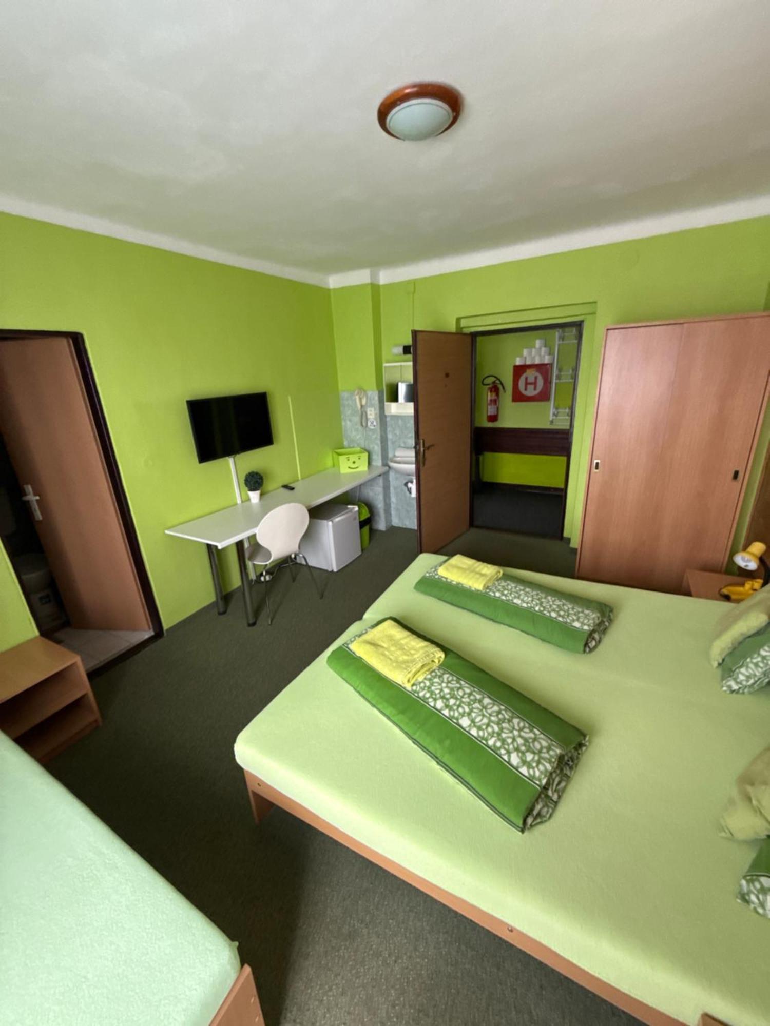 Hotel Zatisi Janske Lazne Room photo