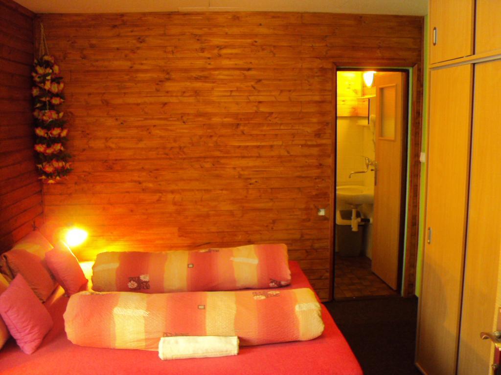 Hotel Zatisi Janske Lazne Exterior photo