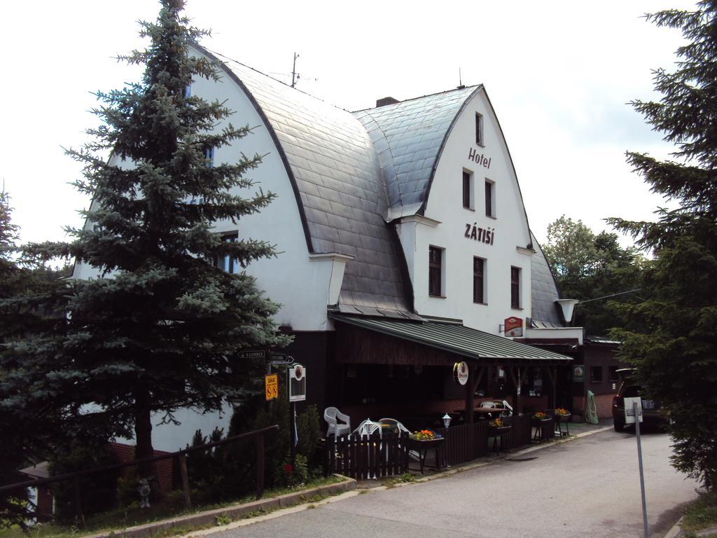 Hotel Zatisi Janske Lazne Exterior photo